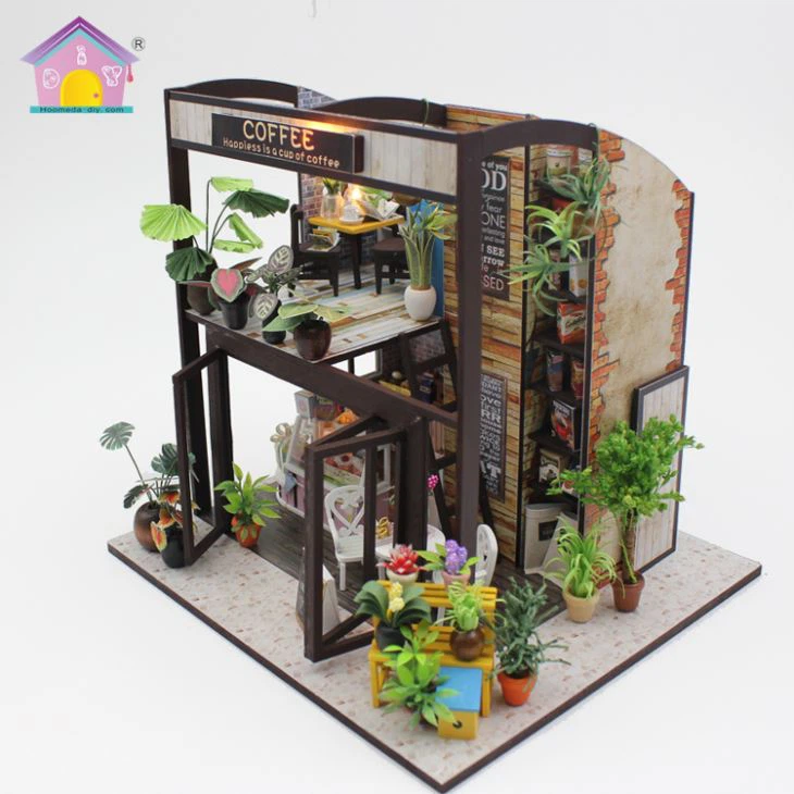 Wooden Doll House with Colorful Furnitures for Kids