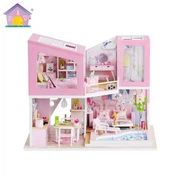 diy dollhouse with swimming pool