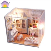 Toy Doll House Play Set