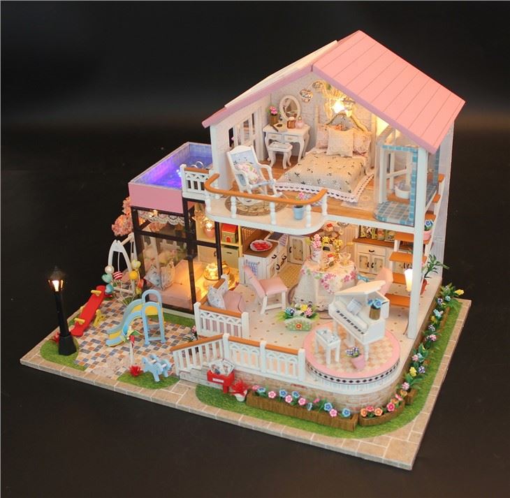 Dollhouse Bookcase