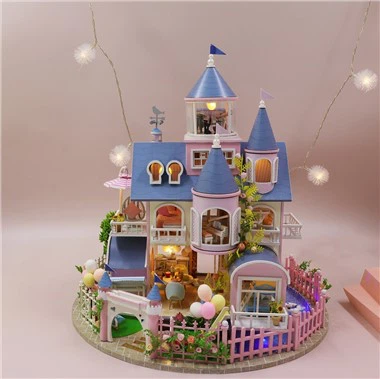 Hongda Miniature City Scale Model House Miniature Cottage