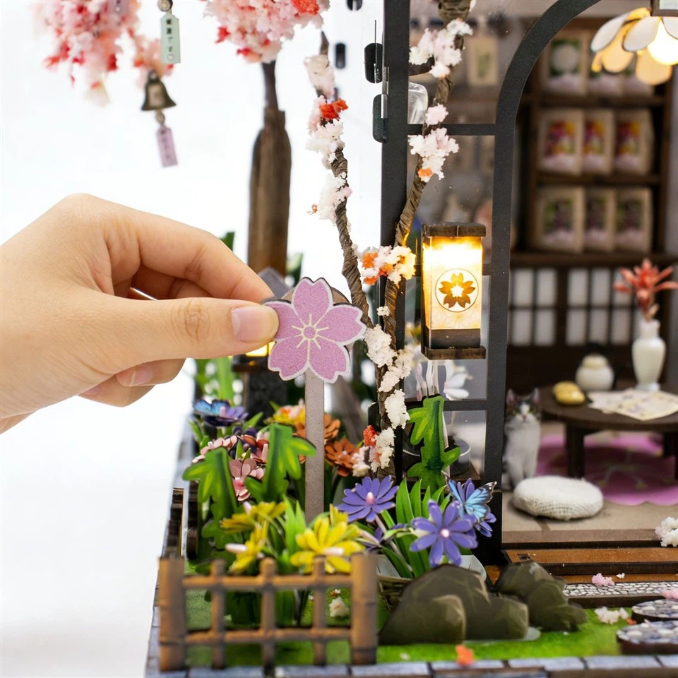 New Japanese Style Diy Wooden Dollhouse Kit high quality