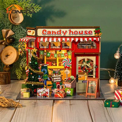 Christmas Theme Doll House Christmas Theme Doll House