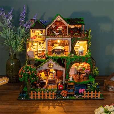 Miniature Wooden Doll House Kits